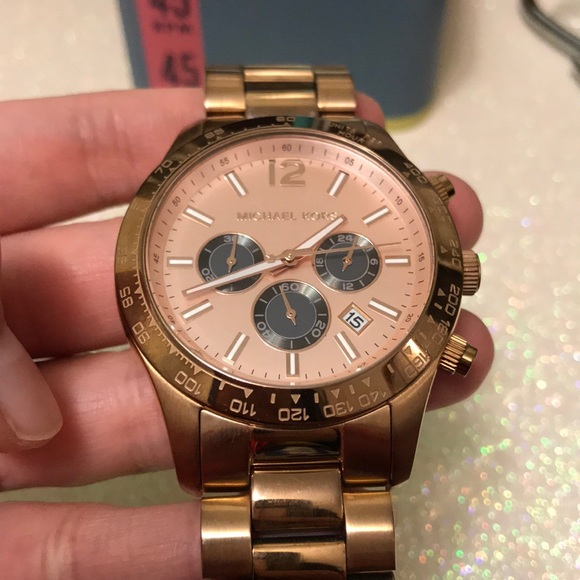 Rose Gold Michael Kors Watch - Picture 2 of 12